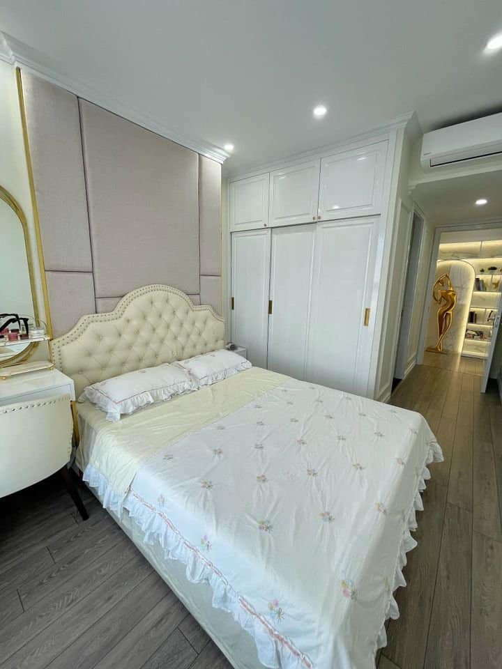 Chính chủ cho thuê căn hộ Mipec Rubik 360, Tòa S, 3 phòng ngủ, 2 vệ sinh. Liên hệ ngay 0899846648