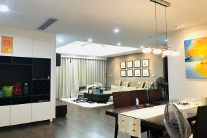 Cho thuê căn 3PN full nội thất + 1P đa năng giá 23tr tại Star City Lê Văn Lương - Quận Thanh Xuân